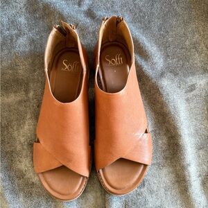 Sofft Women's Brown Leather Sandals